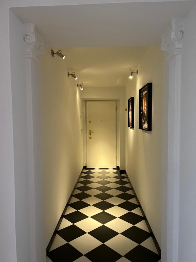 Hostdomus - September Suite Turin Bagian luar foto
