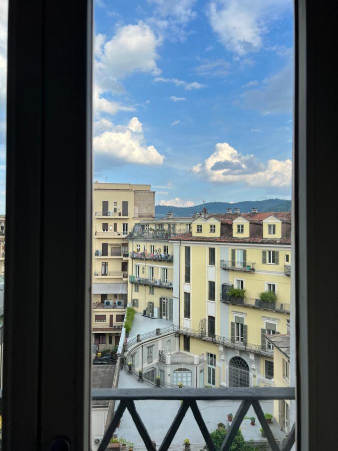 Hostdomus - September Suite Turin Bagian luar foto