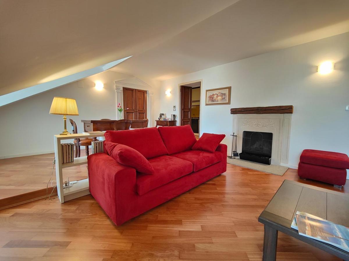 Hostdomus - September Suite Turin Bagian luar foto