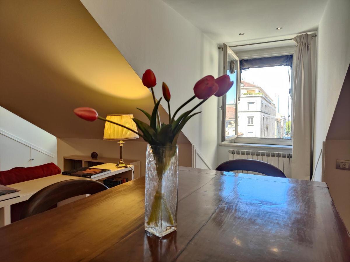 Hostdomus - September Suite Turin Bagian luar foto