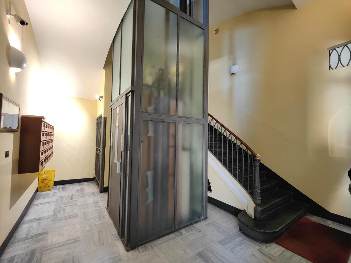 Hostdomus - September Suite Turin Bagian luar foto